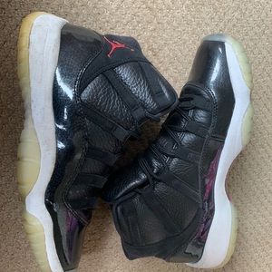 Jordan 72-11 Size 4.5